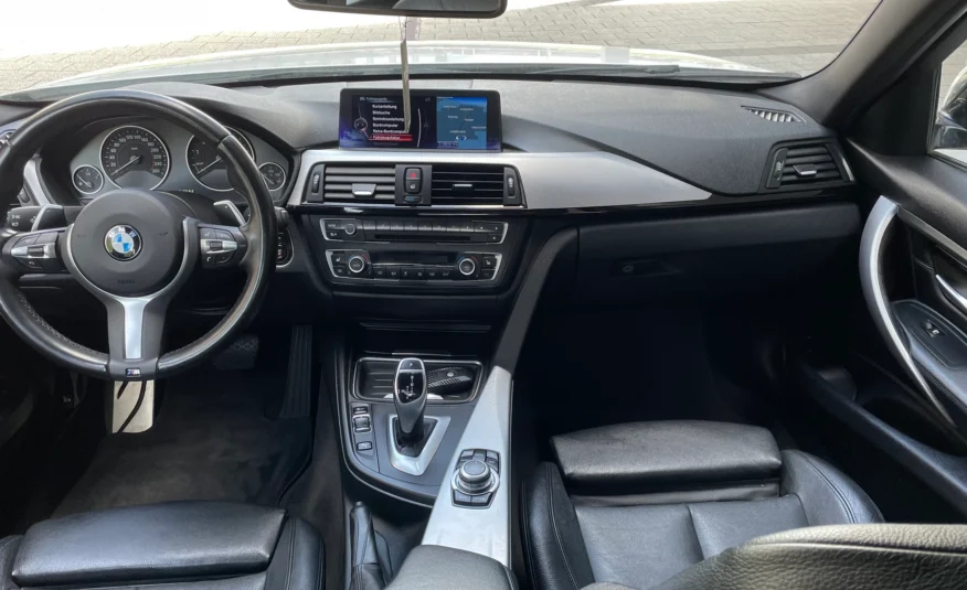 BMW 328i xDrive Sport Line Steptronic